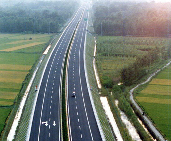 国道主干线（江苏境）高速公路工程连徐段(图1)